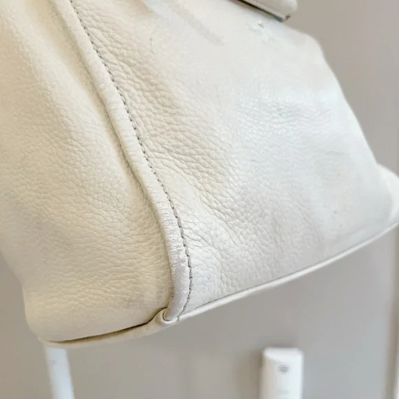 Kate Spade Cobble Hill Finley New York Pebbled Leather Crossbody – Off-White - Picture 4 of 11